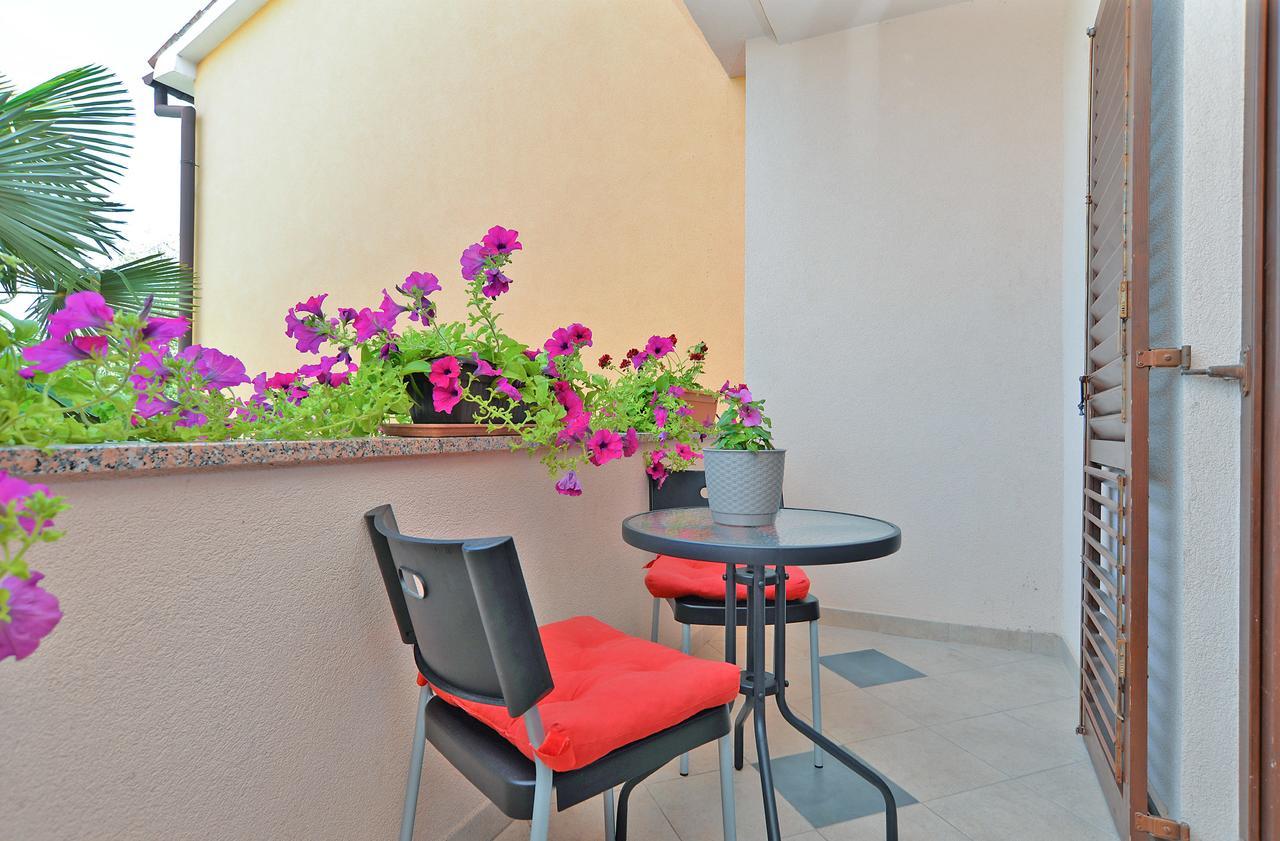 Apartment Puzar 295 Štinjan Exterior foto
