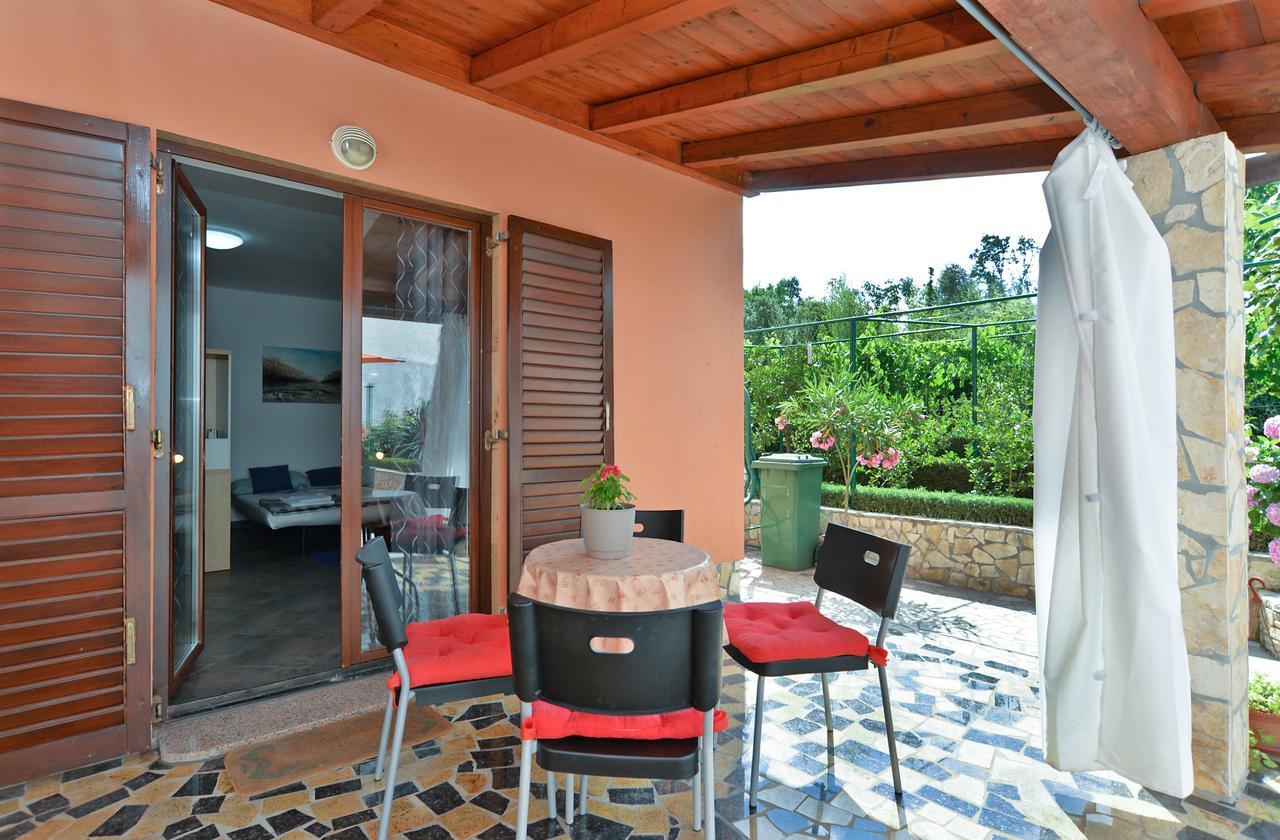 Apartment Puzar 295 Štinjan Exterior foto